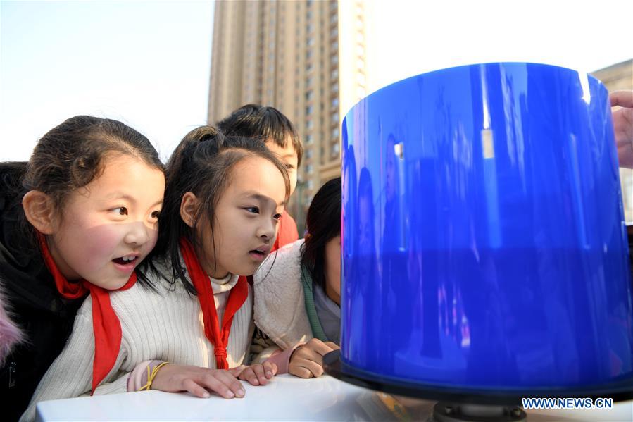 Community holds activity to promote popular science among children in E China Community holds activity to promote popular science among children in E China